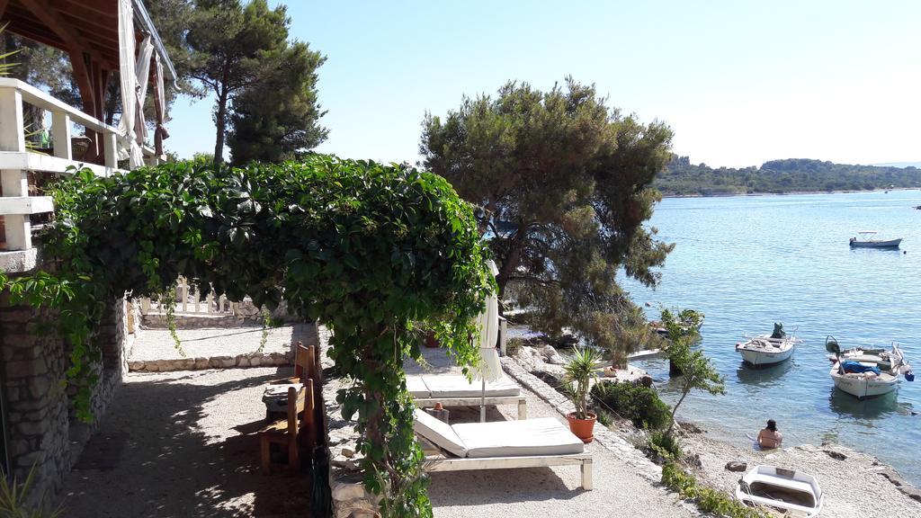 Holiday Home Villa Venta Trogir Exteriör bild