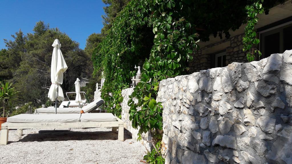 Holiday Home Villa Venta Trogir Exteriör bild
